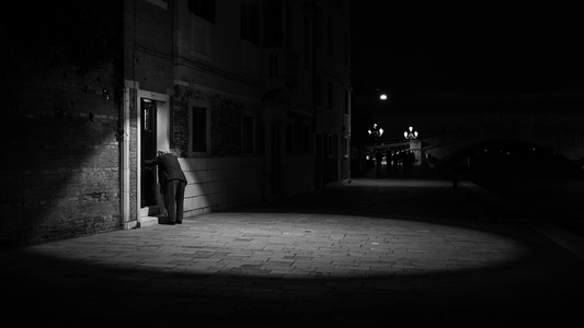 Vchod do domu na Fondamenta Arsenale